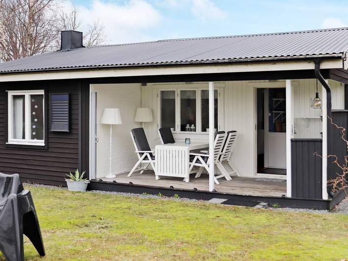 Hus för 4 Personer, med Trädgård i Varberg