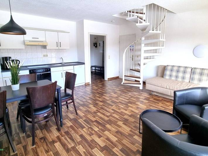 Ganze Ferienwohnung, Boddenhof Apartment 56 - 2 Sz, freundlich, modern - Fewo 56 – Großzügiges Apartment mit Balkon, Wlan und modernen Annehmlichkeiten in Buschvitz, Bergen auf Rügen und Umgebung