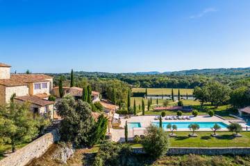Villa pour 19 Personnes dans Saint-Privat-des-Vieux, Région d'Alès, Photo 1