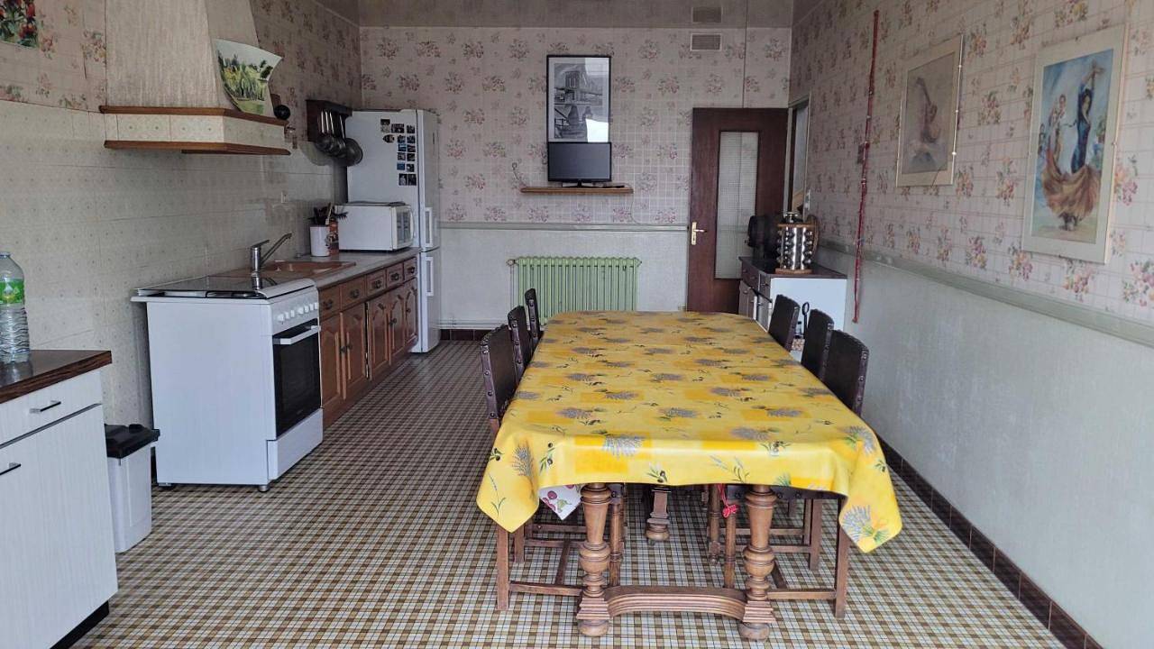 Ferme fruitière zéro traitement in Ernée, Mayenne