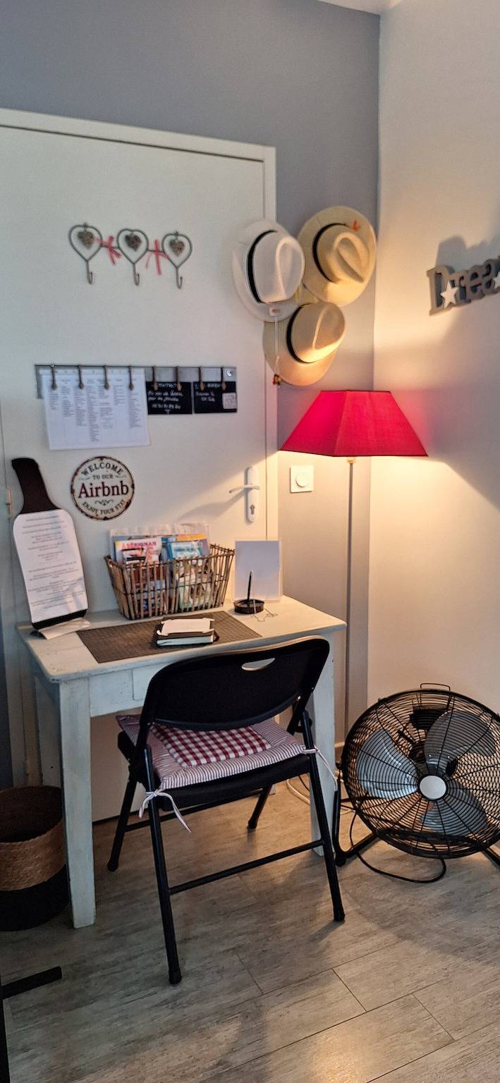 Gîte pour 2 personnes, avec jardin à Villeneuve-lès-Béziers - 3