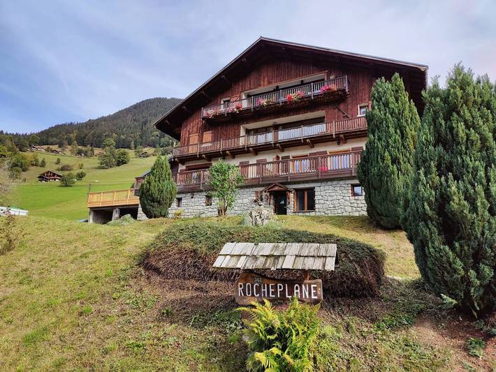 Estudio entero, Acogedor estudio de 19m² para 3 personas con gran terraza y parking cubierto en Arêches in Arêches, Beaufort (Rhône-Alpes)