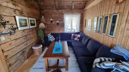 Gîte pour 3 personnes, avec terrasse dans Moskenes