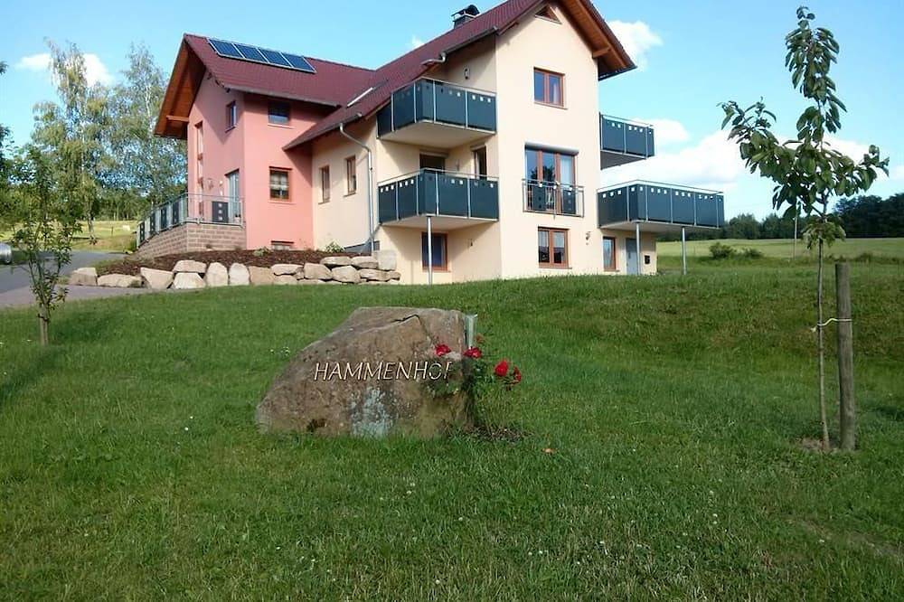 Ganze Wohnung, Ferienwohnung Hammenhof - Teufelstein, Dusche, Wc, 1 Schlafraum in Poppenhausen, Rhön-Hessen