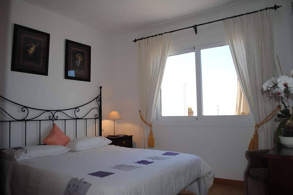 Casita Canaria, mit tollem Meerblick, Wifi, Pool (8X4m) fur 2 bis zu 4 Personen in La Asomada, Tías