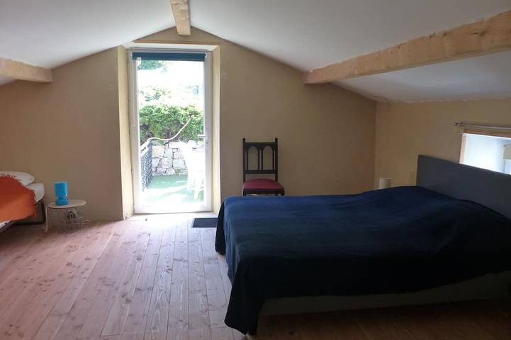 Ferienhaus für 6 Personen, mit Balkon und Garten in Les Vans - 2