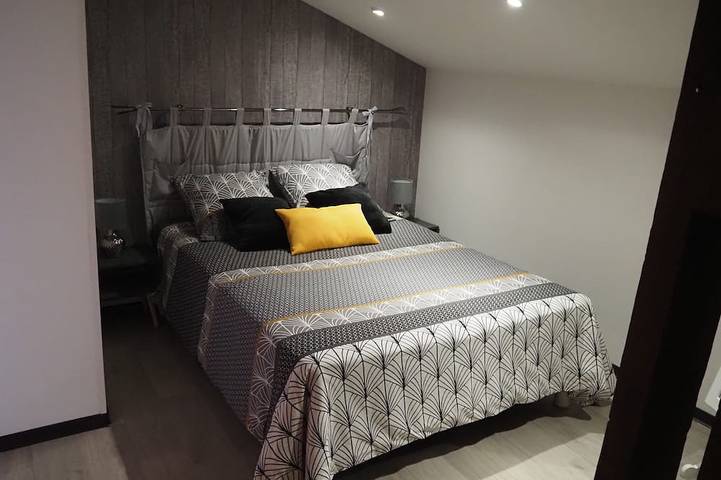 Location de vacances pour 6 personnes, avec terrasse et jardin à Senouillac - 2