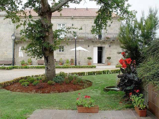 Casa rural para 3 personas, con Terraza además de Jardín y Vistas en Arzúa