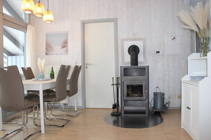 Ferienhaus mit Meerblick für 5 Personen, mit Sauna und Terrasse sowie Garten in Elbe-Weser - 2