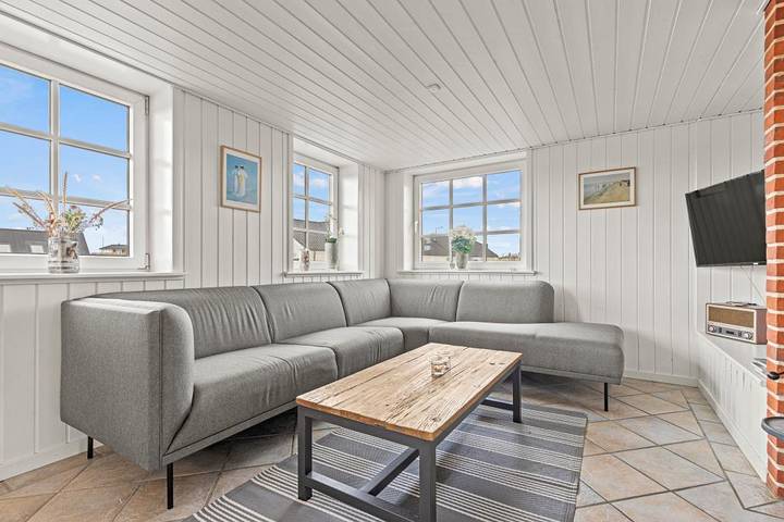 Ferienhaus mit Whirlpool, Sauna und nur 100 meter zum Strand in Vejers Strand, Varde