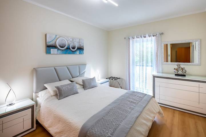 Ganze Wohnung, Neu 2019 Jacaranda Apt. Frontline w / A / C, Heizung, Luxusausstattung. Lizenz 89195 / Al in Olhão, Parque Natural da Ria Formosa