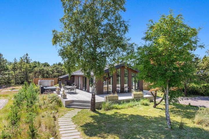 Ferienhaus für 6 Personen, mit Balkon/Terrasse und Whirlpool auf Rømø