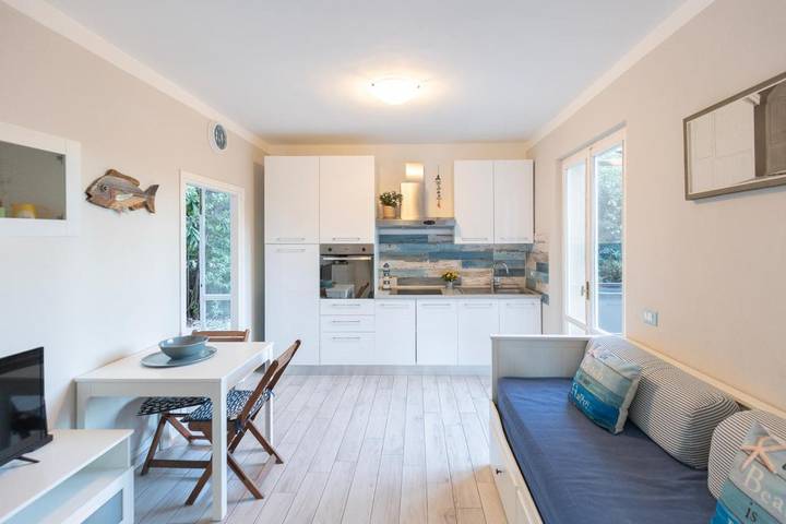 Appartamento per 4 persone, con terrazza e panorama in Fetovaia