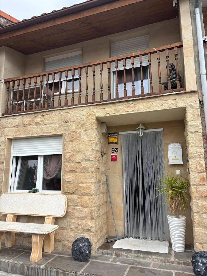 Casa de vacaciones para 8 personas, con vistas y terraza - 1