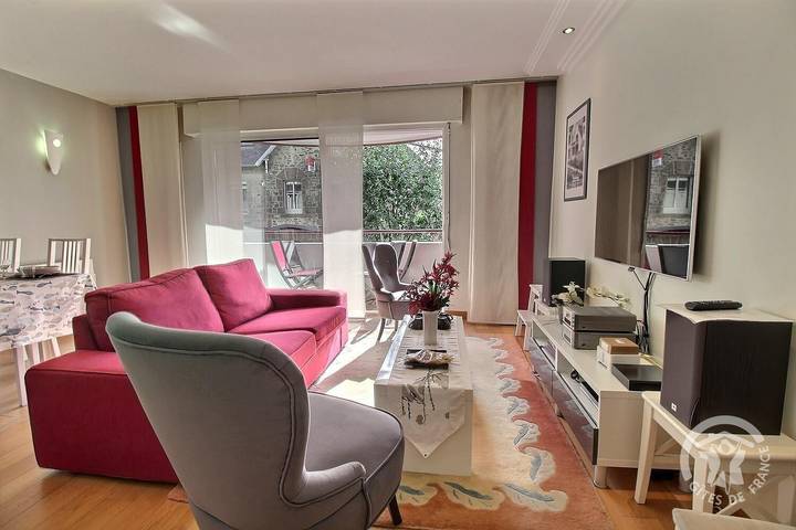 Gîte pour 4 personnes, avec jardin dans Plage Trestraou - 2