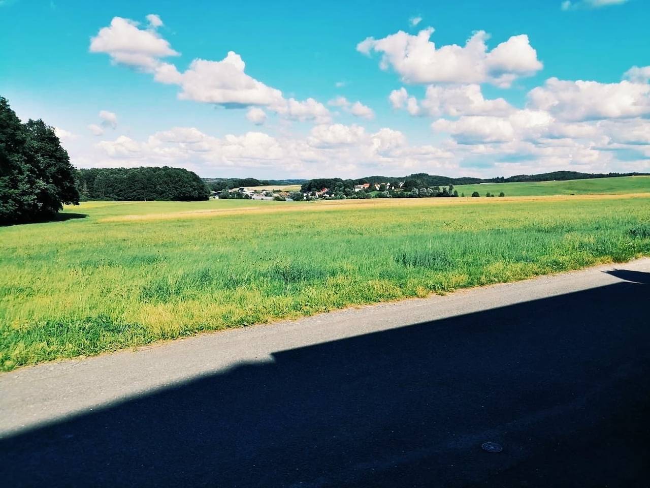 Ganze Ferienwohnung, 76 qm Whg im Eg Haus-Wohlfühloase vor der Haustür in Gladenbach, Naturpark Lahn-Dill-Bergland