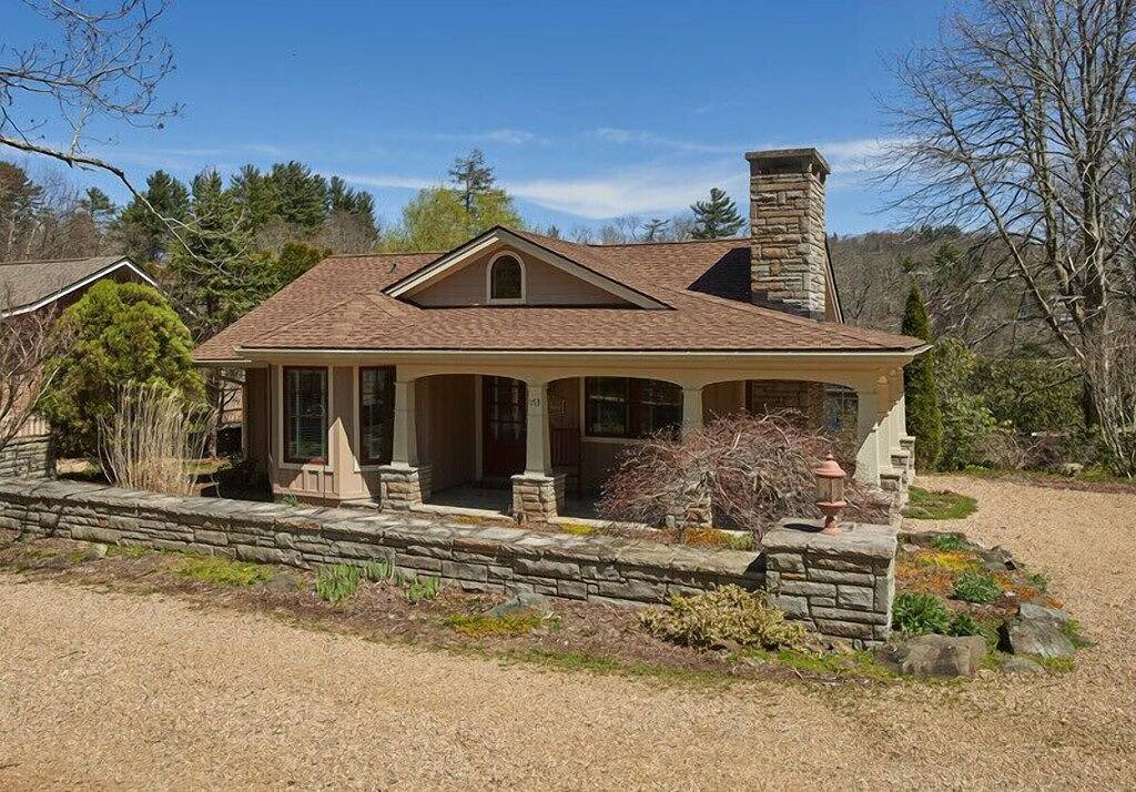 The-Post-House - Charming Cottage in Blowing Rock! in Blue Ridge Parkway, Blowing Rock