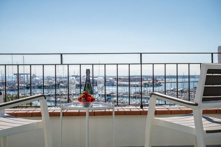Apartamento entero, Moli 37 House - Port View Terrace by PriorityVilla in Palma Old Town, Palma