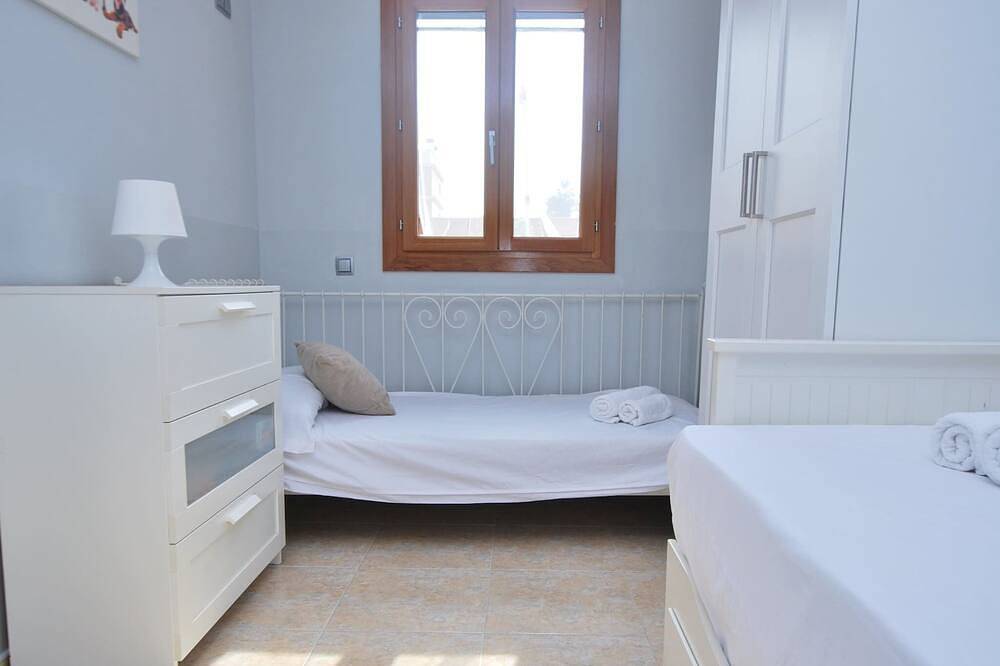Apartamento entero, Home Pool and Beach · Planta baja w/piscina - 5 min de la playa in Cabrera de Mar, Costa del Maresme