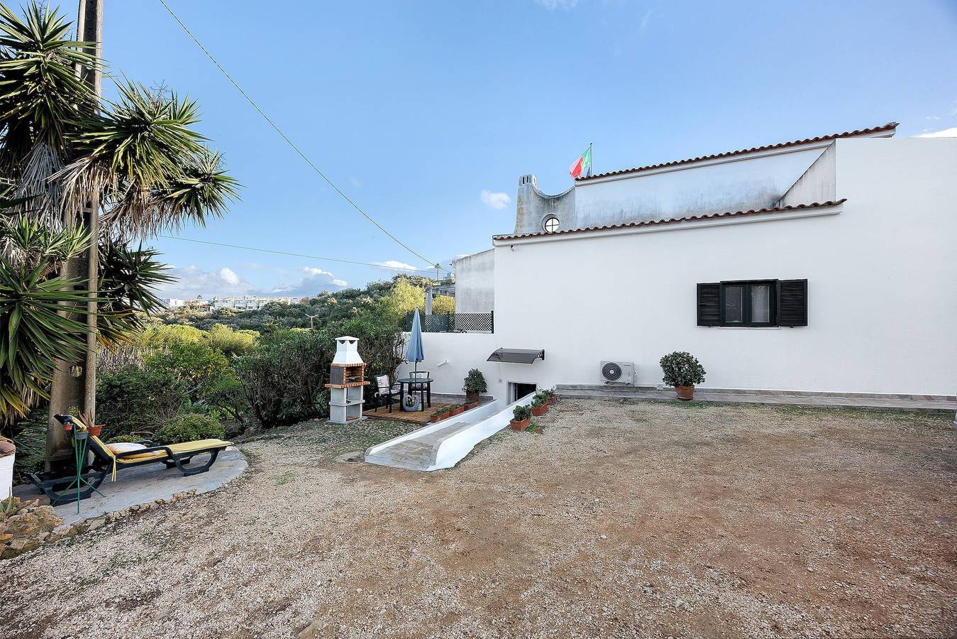 Estúdio inteiro, Estúdio 'Económico para Dois em Lagos' com Piscina Partilhada, Wi-Fi e Ar Condicionado in São Sebastião, Lagos