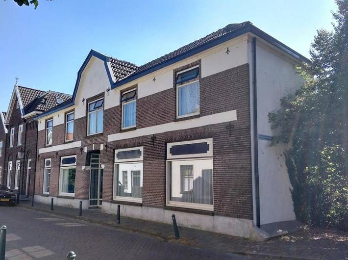 Ferienwohnung für 5 Personen, mit Terrasse und Garten sowie Ausblick in Rijnwaarden