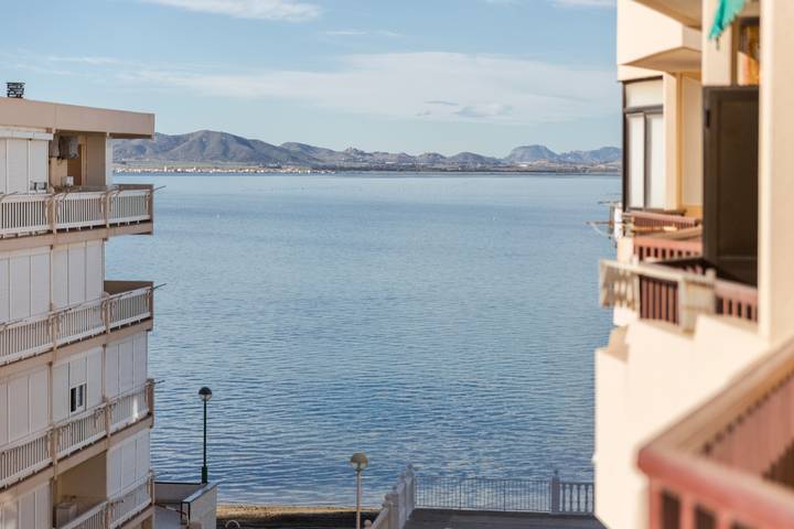 Entire apartment, Apartment 'Tu Paraíso En La Manga' with Sea View, Shared Pool and Private Terrace in Playa El Arenal/Playa Pedrucho (La Manga), San Javier