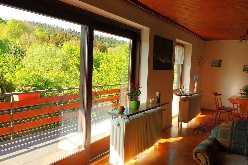 Ganze Wohnung, Natur und Panorama am Highwalk Wildgehege Wanderwege und Ruhe in Rotenburg an der Fulda, Hessisches Bergland