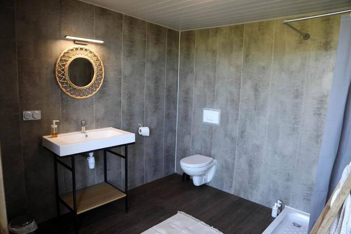 Gîte pour 3 personnes, avec vue et jardin à Saint-Loubès - 4