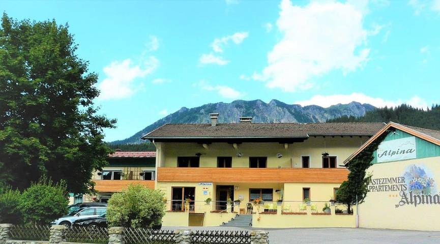 BnB für 2 Personen, mit Balkon und Sauna sowie Ausblick in Tannheimer Tal