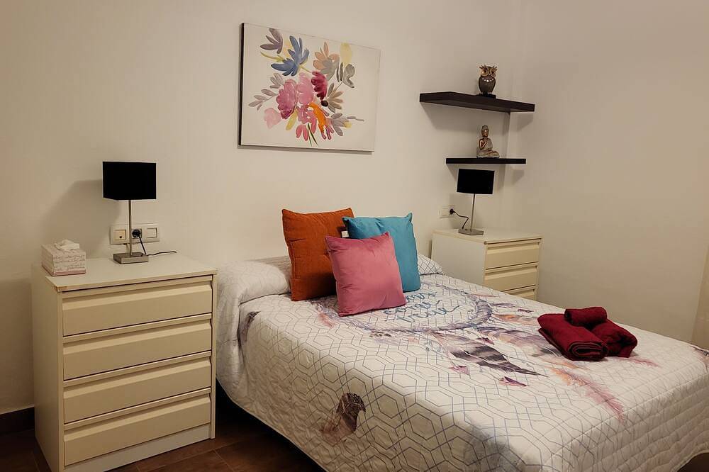 Ganze Wohnung, Beautiful low house with private naturist garden! in Playas de Vera, Vera