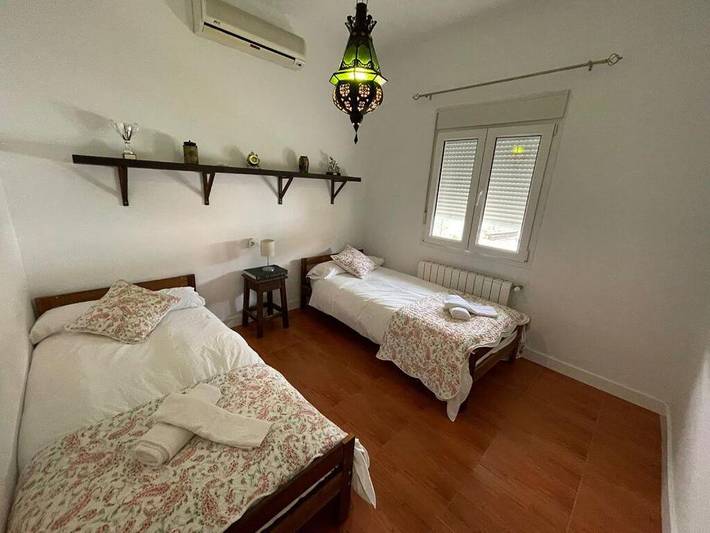 Casa rural para 12 personas, con piscina además de vistas y balcón en Ubrique - 3