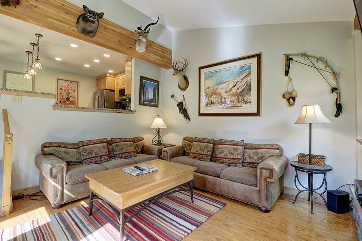 Vacation rental for 6 people, with balcony and yard in Copper Mountain