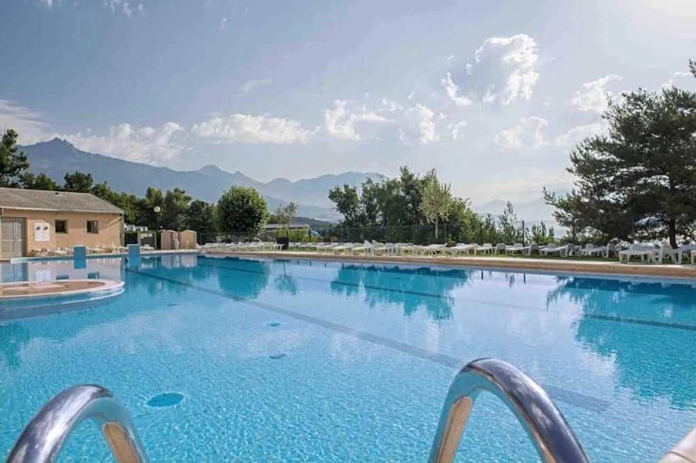 Camping 3 étoiles - Piscine  - efbgid in Chorges, Écrins National Park