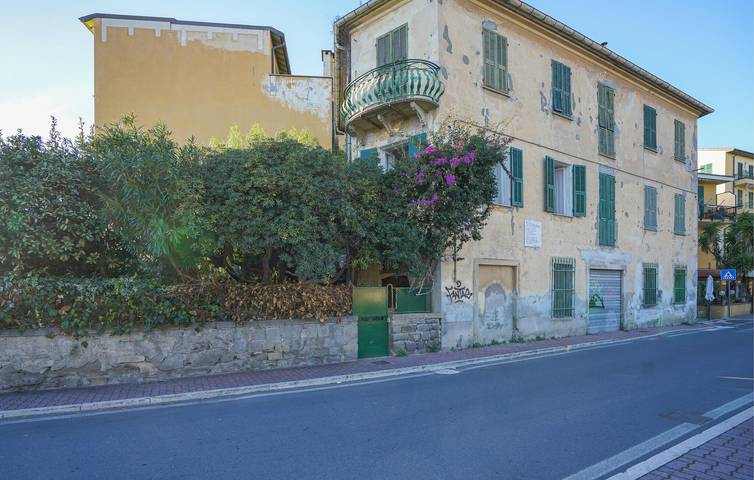 Location de vacances pour 7 personnes, avec terrasse et jardin à Région de Vintimille - 3