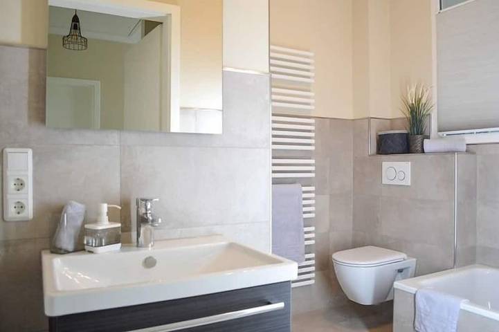 Ferienwohnung für 4 Personen, mit Balkon und Garten sowie Pool in Schortens - 4
