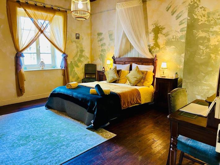 Chambre d’hôte pour 2 personnes, avec Terrasse et Jacuzzi ainsi que Jardin et Vue dans l' Ariège - 3