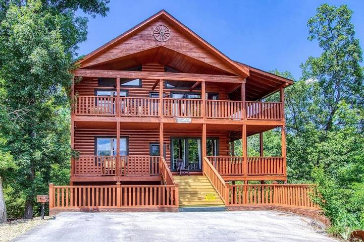 Ferienhaus für 16 Personen, mit Whirlpool - 1