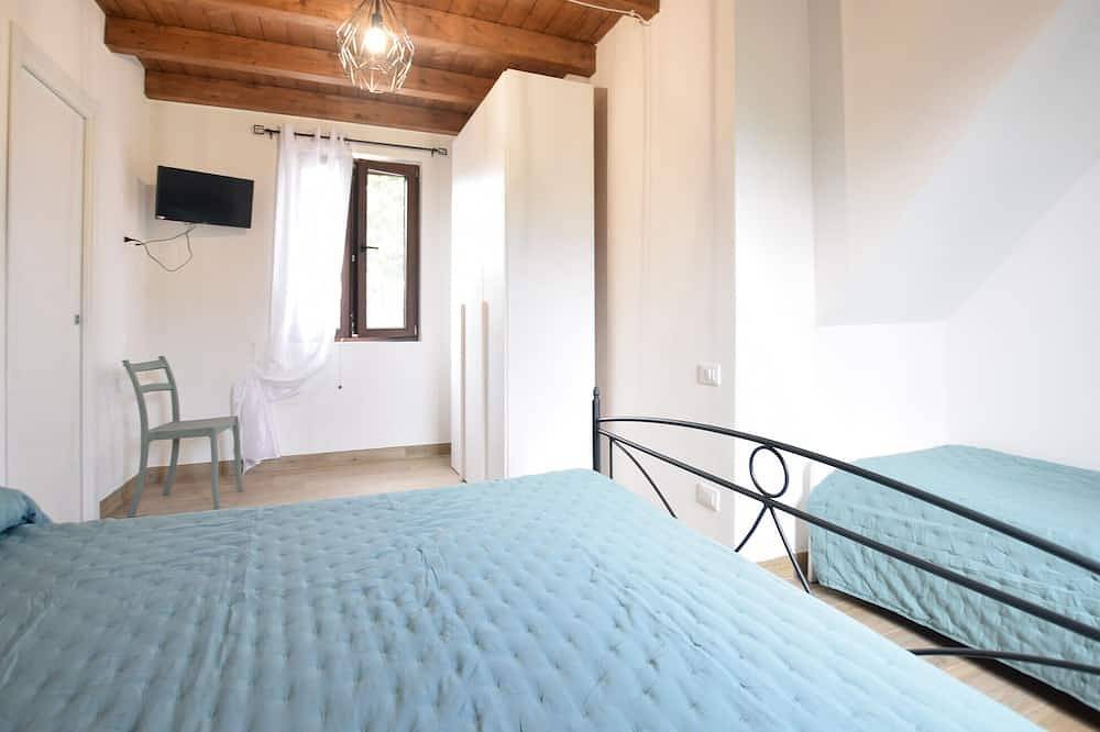 Ganze Wohnung, Haustierfreundliche Wohnung in Santo Stefano di Magra, Naturpark Montemarcello-Magra-Vara