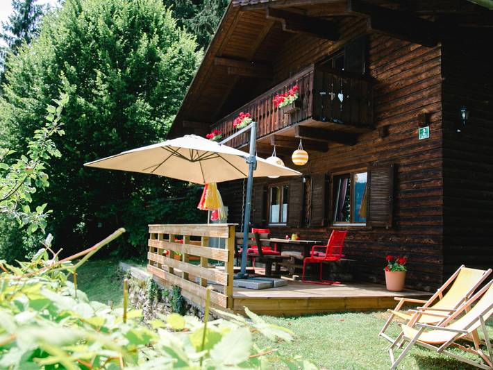 Ferienhaus für 7 Personen, mit Balkon und Terrasse sowie Garten und Seeblick am Ossiacher See