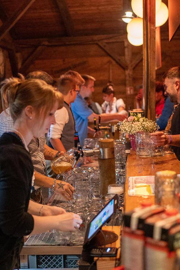 Camping für 3 Personen, mit Terrasse in Bayern - 4