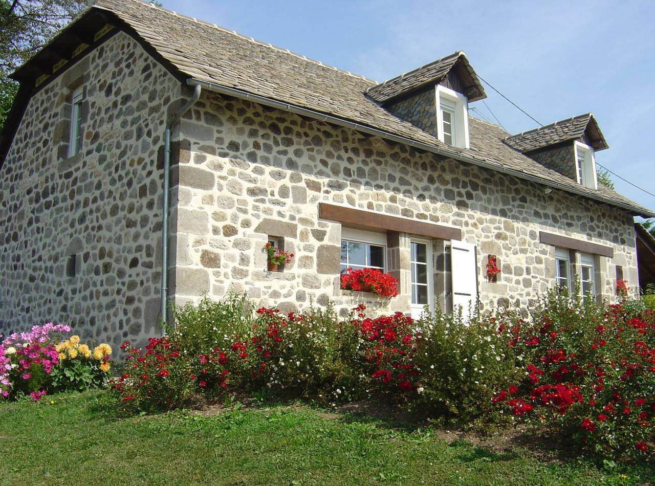 Gite Mazut de Lagarde in Raulhac, Région d'Aurillac