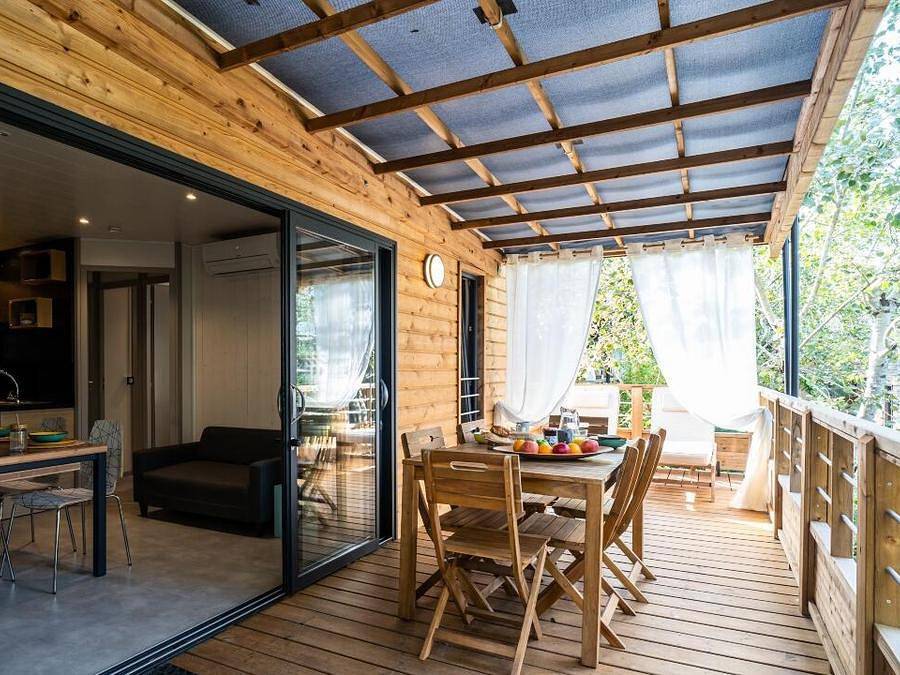 Camping Sandaya l'Etoile d'Argens - Chalet 6 personnes - Chalet 4 Pièces 6 Personnes Climatisé + Tv in Fréjus, Côte méditerranéenne (France)