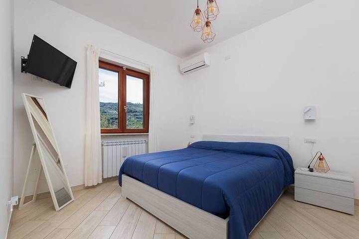 De Vivo Realty - Villa Lotos, eine Oase der Ruhe mit Blick auf Capri in Annunziata, Massa Lubrense