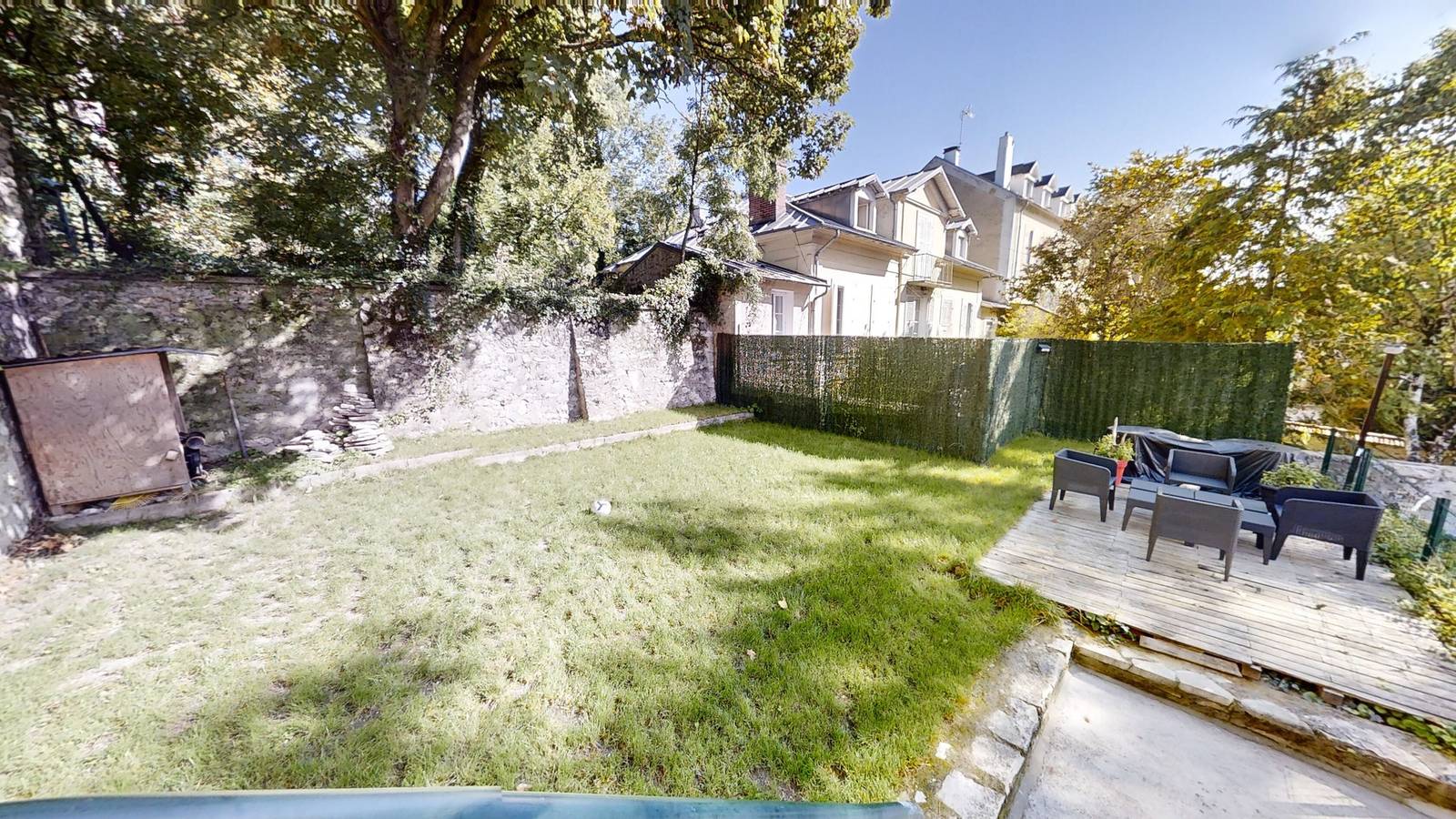 Ganze Wohnung, Appartement 'Cosy Calme Bord De Seine Garten' mit Wlan in Le Mée-sur-Seine, Seine-et-Marne