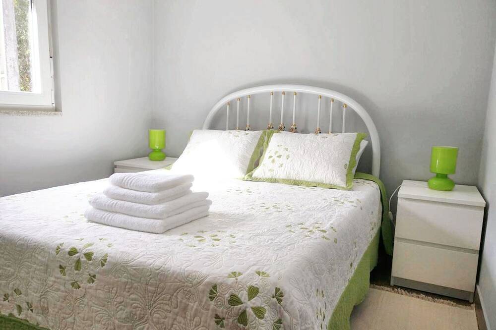 Homerez - Charming house with lake and mountain views in Rendufe in Rendufe, Braga District