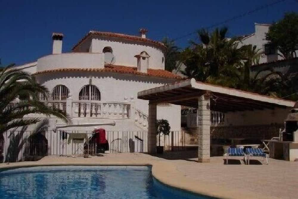 Peaceful Villa with heavenly sea view and panoramic view in Calpe, Costa Blanca