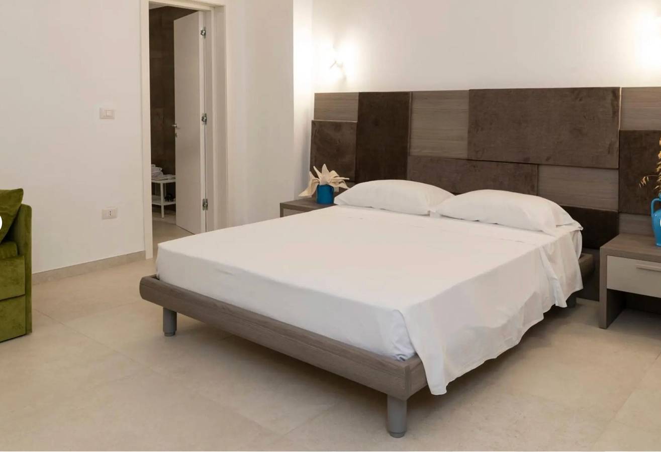 Vie Del Salento - Susumaniello con vasca idromassaggio in San Pancrazio Salentino, Salento