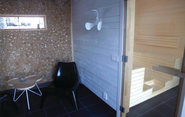 Ferienhaus für 4 Personen, mit Terrasse und Sauna sowie Garten in Smaland - 3