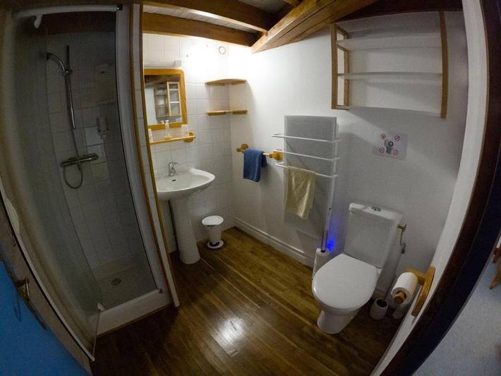 Gîte pour 2 personnes, avec piscine ainsi que jardin et vue, animaux acceptés à Scillé - 4