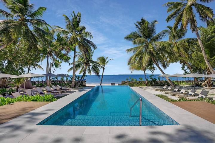 Hôtel pour 3 personnes, avec jardin et piscine